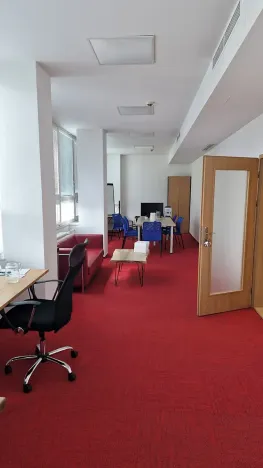 Pronájem kanceláře, Znojmo, náměstí Svobody, 45 m2