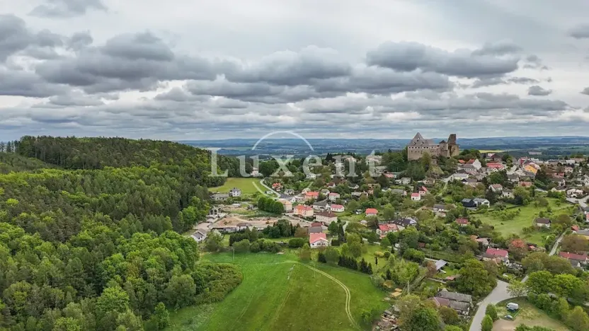 Prodej komerčního pozemku, Lipnice nad Sázavou, 38008 m2
