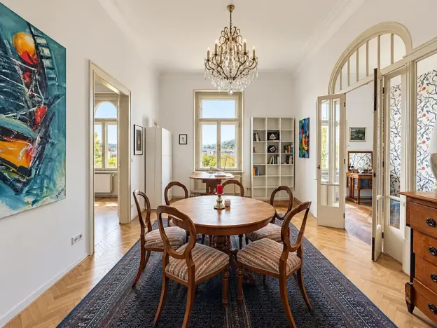 Pronájem bytu 3+1, 106 m², Masarykovo nábřeží, Praha 1
