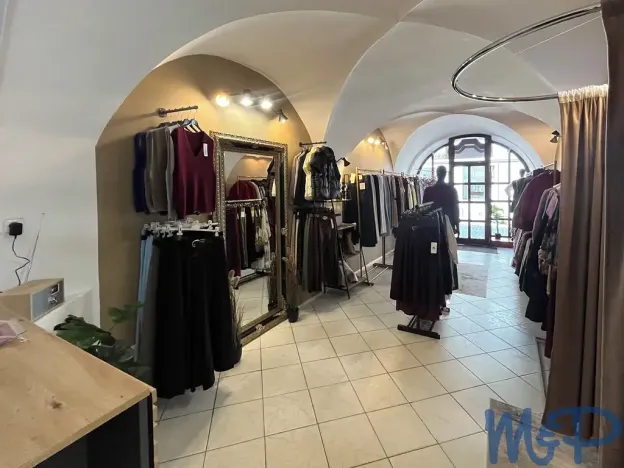 Pronájem obchodního prostoru, Jihlava, Husova, 36 m2