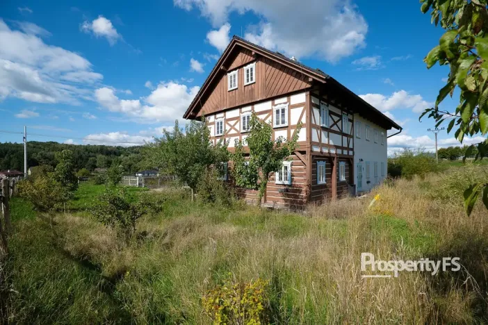 Prodej rodinného domu, Brniště - Hlemýždí, 200 m2
