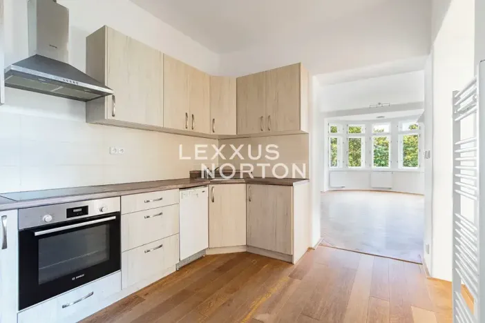 Prodej bytu 4+1, Praha - Bubeneč, 101 m2