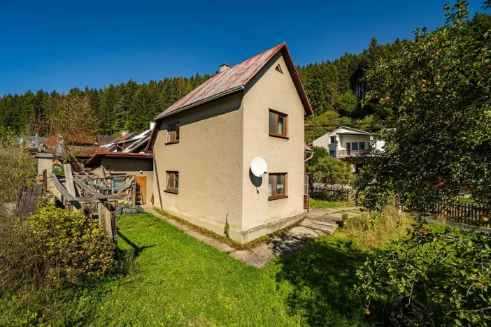 Prodej rodinného domu, 150 m², Janišov, Vsetín