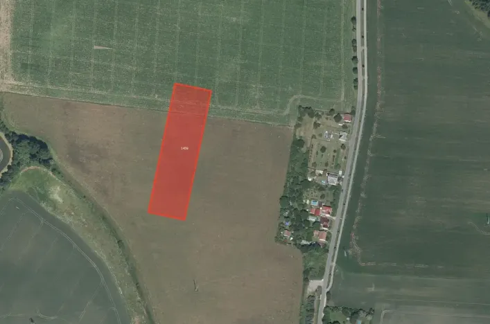 Prodej pole, 9989 m², Břežany II