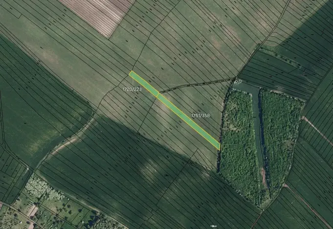 Prodej pole, Násedlovice, 9152 m2