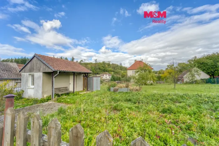 Prodej stavebního pozemku, 972 m², Dolce