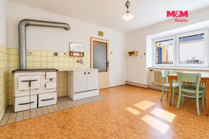 Prodej rodinného domu, Brloh - Sedm Chalup, 150 m2