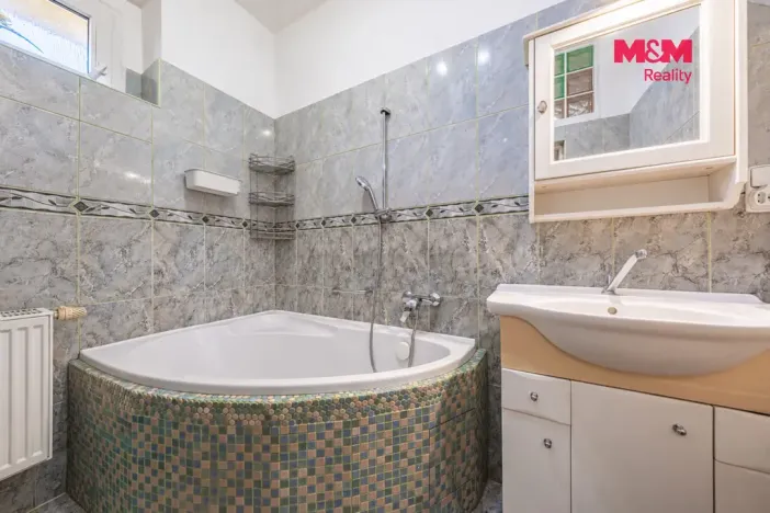 Prodej rodinného domu, Praha, Na bahnech, 157 m2