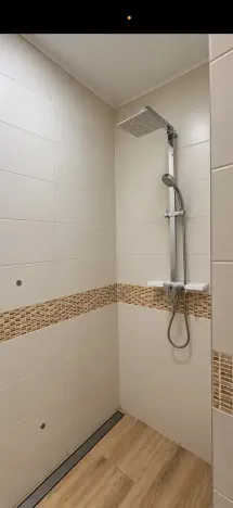 Pronájem bytu 2+kk, Praha - Vinohrady, Nad olšinami, 48 m2
