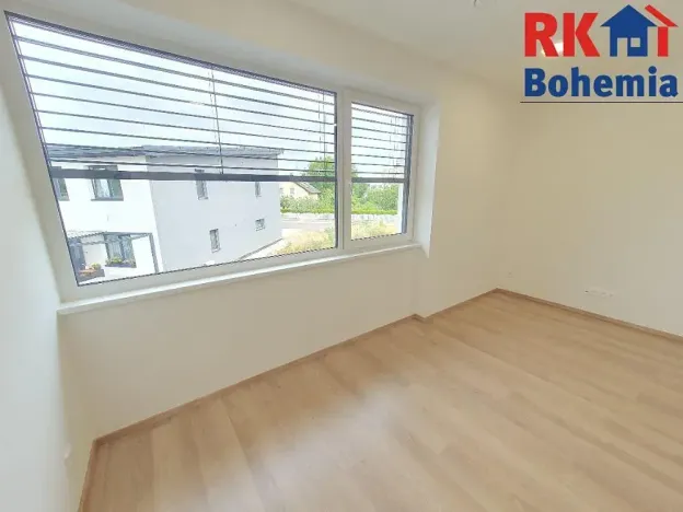 Pronájem kanceláře, Mladá Boleslav, Vodárenská, 23 m2