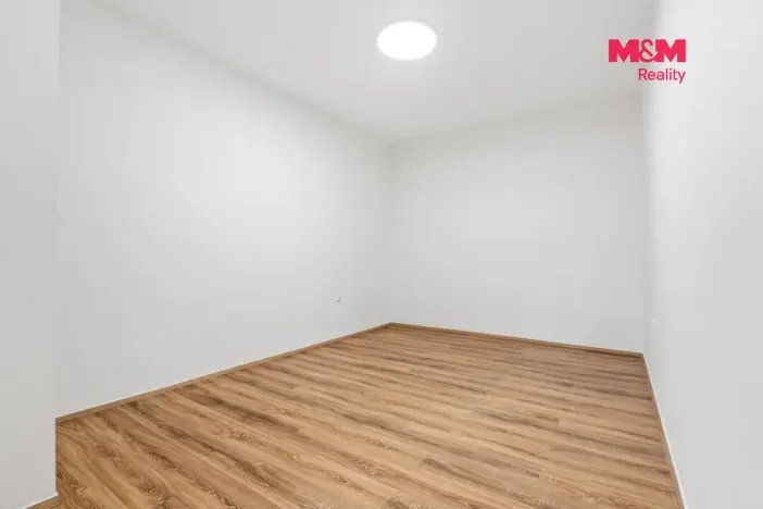 Pronájem bytu 2+kk, Chlumec, Ústecká, 58 m2