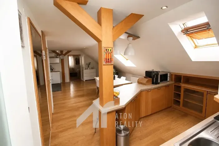Prodej výrobních prostor, Zaječí, Dlážděná, 100 m2