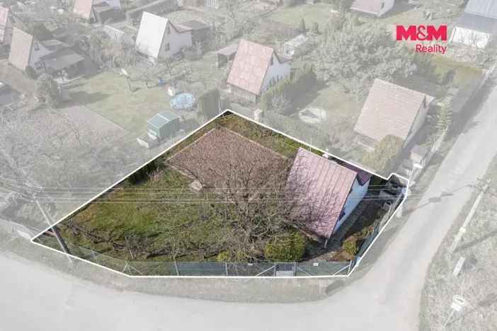 Prodej chaty, Hradec Králové - Svobodné Dvory, Zahrádkářská osada Dolíky, 14 m2