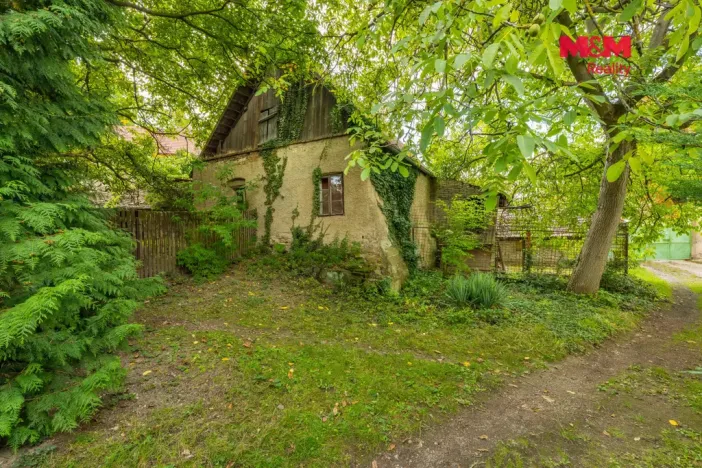 Prodej obchodního prostoru, Buštěhrad, Náměstí, 226 m2