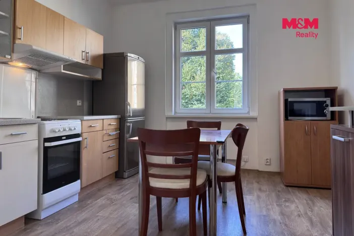 Pronájem bytu 2+1, Ústí nad Labem - Klíše, Vilová Ulička, 61 m2