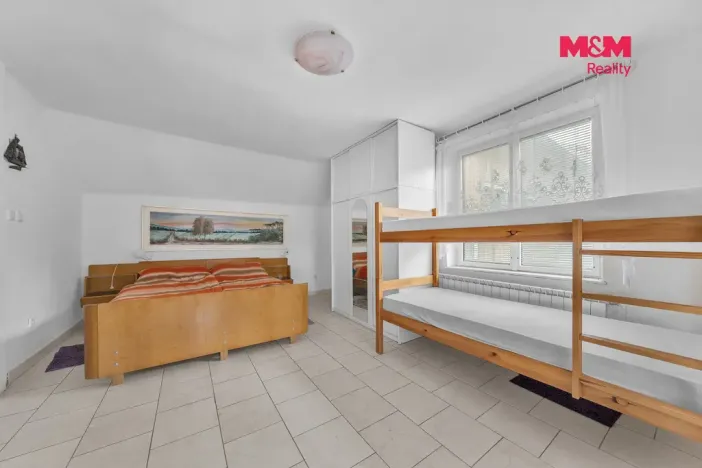 Prodej rodinného domu, Úsobí, 678 m2