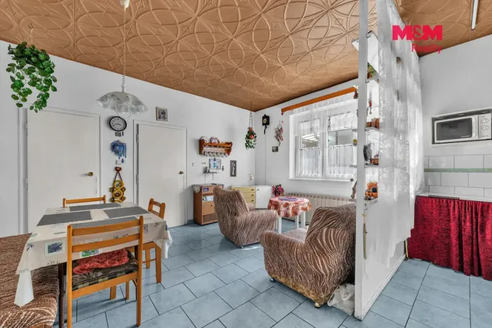 Prodej rodinného domu, Úsobí, 678 m2
