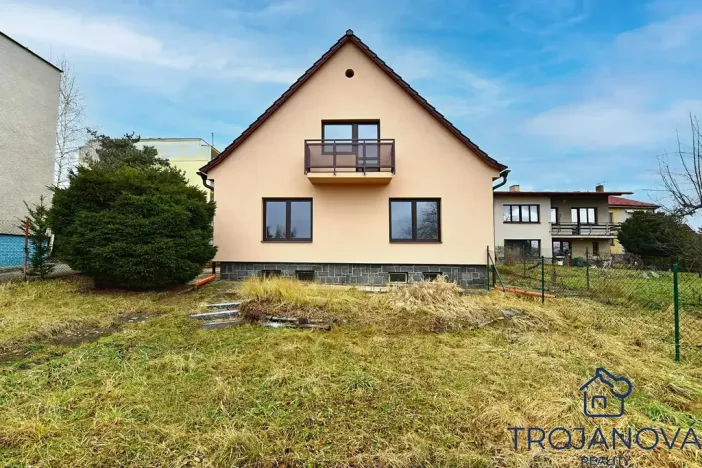 Prodej rodinného domu, Benešov, Nezvalova, 250 m2