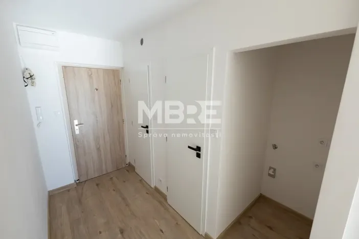 Pronájem bytu 1+kk, Karviná - Mizerov, Studentská, 30 m2