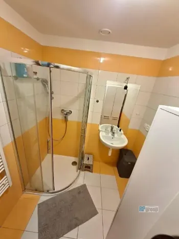 Prodej bytu 2+kk, Jesenice, Cedrová, 57 m2