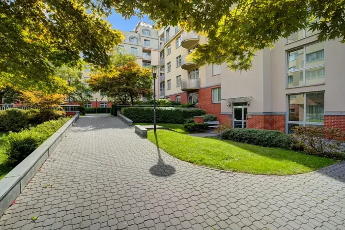 Prodej bytu 2+kk, Praha - Vinohrady, U Zvonařky, 60 m2