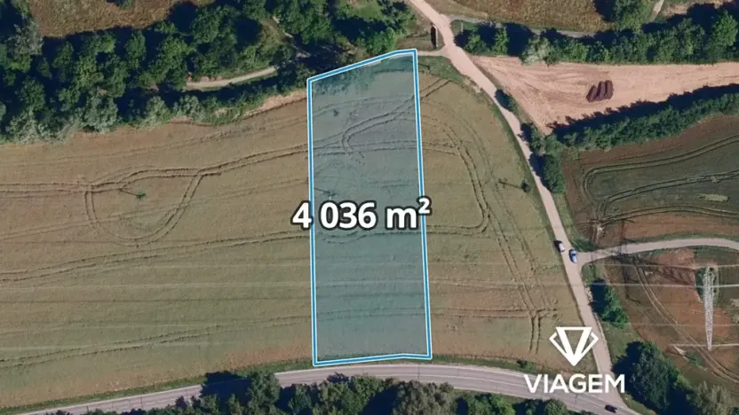 Prodej pole, 2018 m², Bratčice