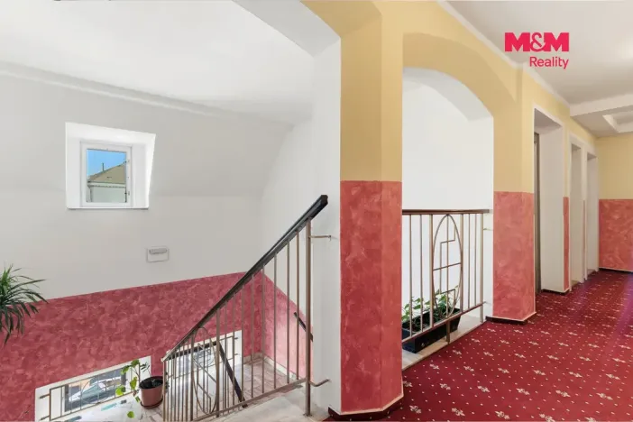 Prodej ubytování, Mladá Boleslav - Mladá Boleslav II, Českobratrské náměstí, 961 m2