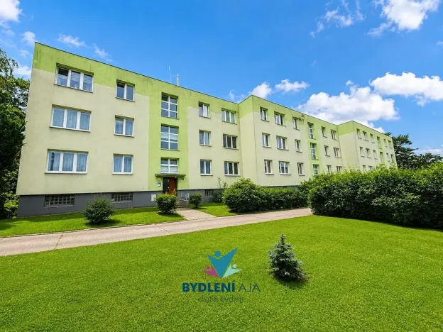 Prodej bytu 2+1, 49 m², V Břízkách, Teplice, Řetenice