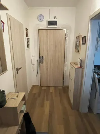 Pronájem bytu 1+1, Pardubice, Lonkova, 41 m2