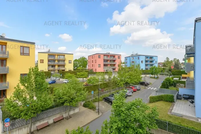 Pronájem bytu 2+kk, Praha - Řepy, Čistovická, 51 m2