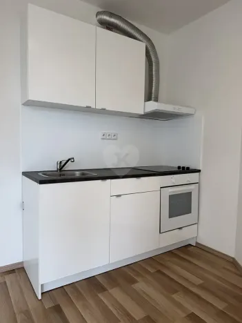 Pronájem bytu 1+kk, Praha - Uhříněves, Ke kříži, 34 m2