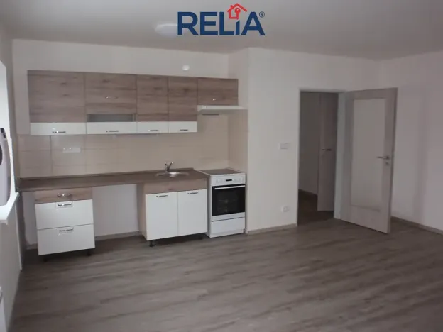 Pronájem bytu 2+kk, Liberec, Slavíčkova, 53 m2