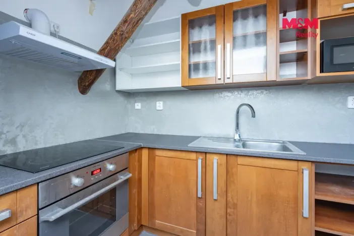 Pronájem bytu 2+1, Pečky, Barákova, 43 m2