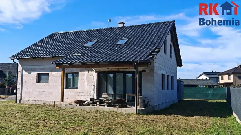 Prodej rodinného domu, Mnichovo Hradiště, Okružní, 170 m2