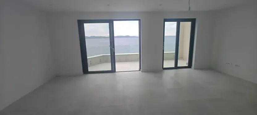 Prodej vily, Zadar, Chorvatsko, Krešimirova obala, 242 m2