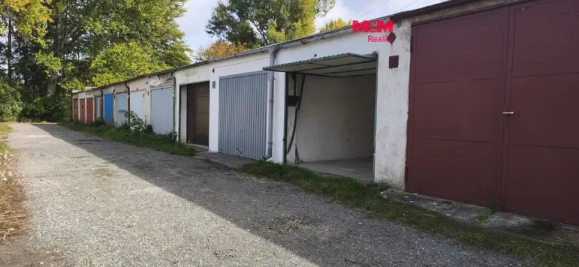 Pronájem garáže, Mělník, 18 m2