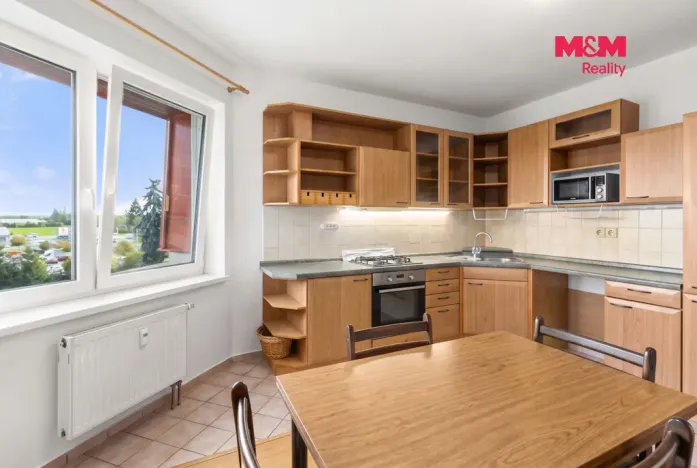 Prodej bytu 2+1, Čáslav - Čáslav-Nové Město, Jeníkovská, 84 m2