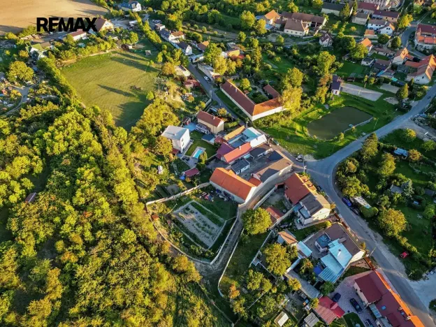 Prodej vícegeneračního domu, Velvary, 212 m2