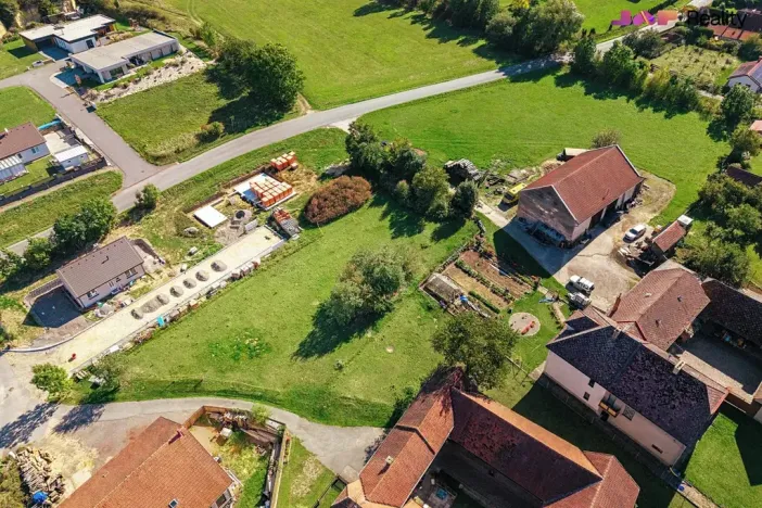 Prodej pozemku pro bydlení, Benátky, 856 m2