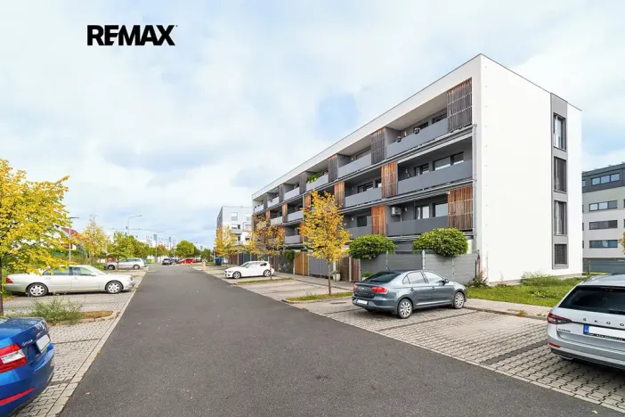 Pronájem bytu 2+kk, Plzeň, K Lutové, 55 m2