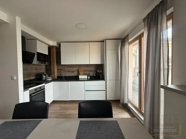 Prodej bytu 2+1, Praha - Libeň, Sokolovská, 110 m2