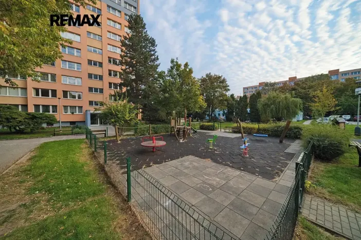 Pronájem bytu 3+kk, Kolín, Na Magistrále, 77 m2