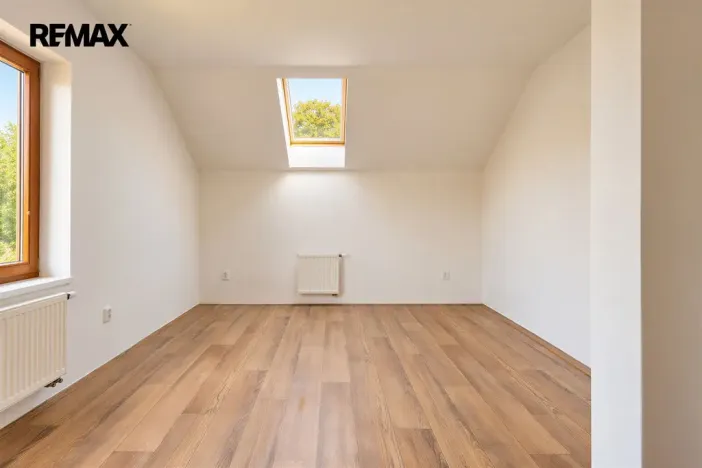 Prodej rodinného domu, Rybitví, Jiráskova, 155 m2