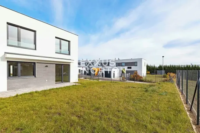 Pronájem rodinného domu, Praha - Nebušice, Noseckých, 120 m2