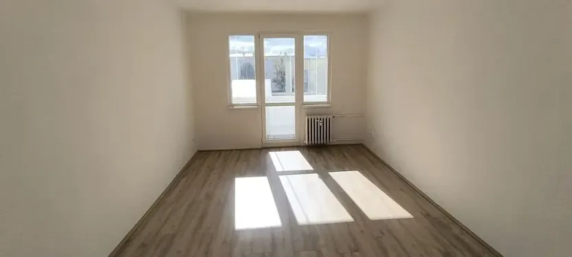Pronájem bytu 2+1, Cheb, Jungmannova, 56 m2