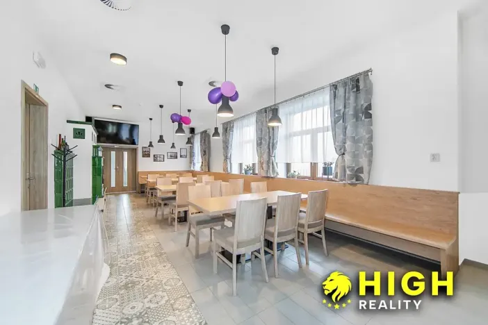 Prodej ubytování, Dobřany, Lipová, 820 m2