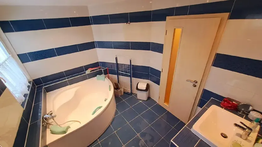 Prodej bytu 5+kk, Tišice, Hasičská, 120 m2