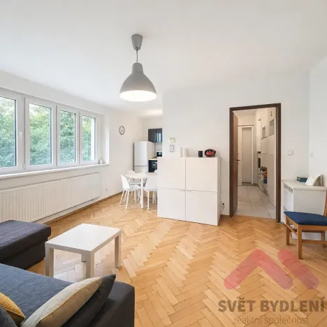 Prodej bytu 2+kk, Praha - Holešovice, U staré plynárny, 43 m2