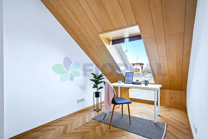 Pronájem bytu 5+1, Praha - Vinohrady, Kladská, 230 m2