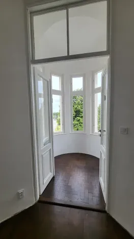 Prodej činžovního domu, Batelov, náměstí Míru, 2200 m2